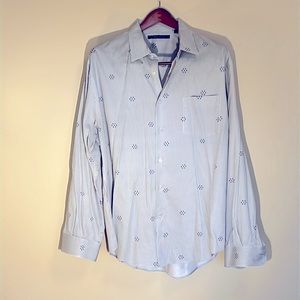 A very nice Perry Ellis dress shirt